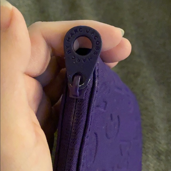COPY - Brand new without tags! ~ Marc Jacobs Pouch - Picture 7 of 8